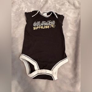 CU Colorado Buffalos onesie 6-9 months